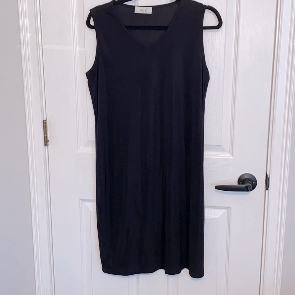Ladies Knit Black Dress, Size Large, EUC, no defects, no stains, no tears